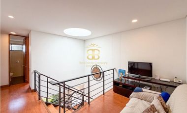 SE VENDE CASA EN CAJICA