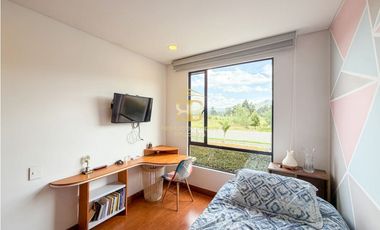 SE VENDE CASA EN CAJICA
