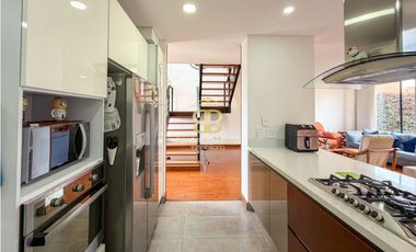 SE VENDE CASA EN CAJICA