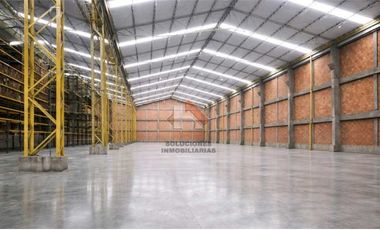 BODEGA INDUSTRIAL EN ARRIENDO EN EL SECTOR DE MONTEVIDEO