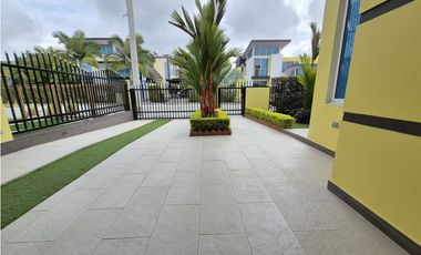 Venta Casa Campestre en Chinauta Antes del Peaje