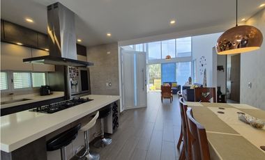 Venta Casa Campestre en Chinauta Antes del Peaje