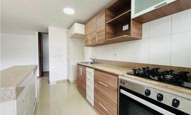 Se arrienda apartamento en ENVIGADO