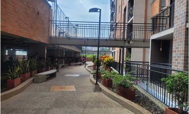 Se arrienda apartamento en Sabaneta frente a la estación Estrella