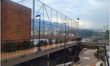 Se arrienda apartamento en Sabaneta frente a la estación Estrella