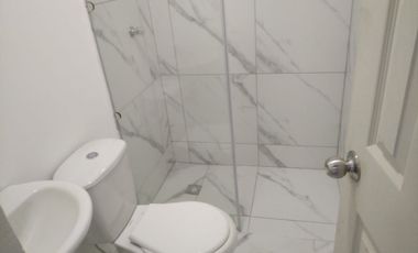 APARTAESTUDIO EN RENTA