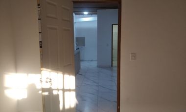 APARTAESTUDIO EN RENTA