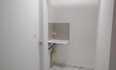 APARTAESTUDIO EN RENTA