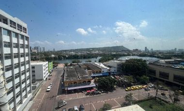 Arriendo oficina ejecutiva amoblada hermosa vista centro histórico