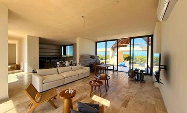 Casa Frente Al Mar En Las Hermosas Playas de San Crisanto, Yucatán