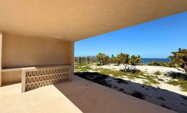 Casa Frente Al Mar En Las Hermosas Playas de San Crisanto, Yucatán