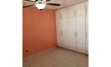 Casa en Venta en Valle Dorado