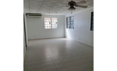 Casa en Venta en Valle Dorado