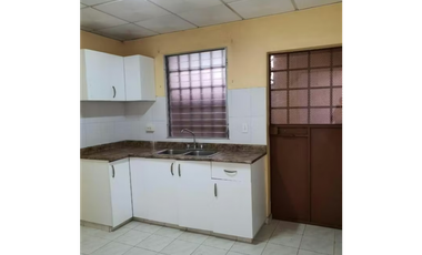 Casa en Venta en Valle Dorado