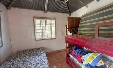 OPORTUNIDAD! Se vende Casa en Altos del Maria