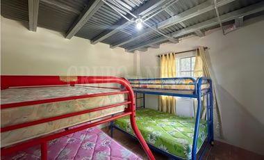 OPORTUNIDAD! Se vende Casa en Altos del Maria