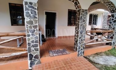 OPORTUNIDAD! Se vende Casa en Altos del Maria