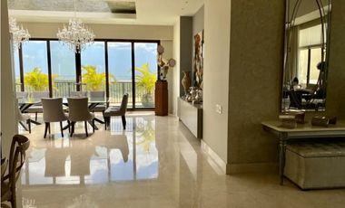 Apartamento de 1321 m² con 5 recámaras en venta en Santa María