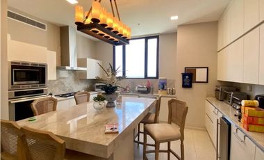 Apartamento de 1321 m² con 5 recámaras en venta en Santa María