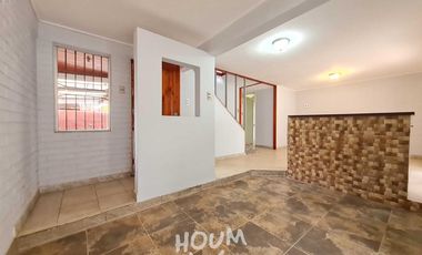 Linda Casa en Ponce de Zamora Cinco