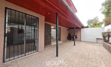 Linda Casa en Ponce de Zamora Cinco