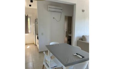 Departamento en edificio frente al mar. Cochera, Piscina. Ascensor