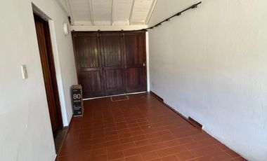 Venta Monte Grande Chalet + Casa  ideal 2 familias o posibilidad de unificar