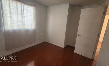 AMPLIO DEPARTAMENTO CON PATIO Y EXCELENTE CONECTIVIDAD 3D 1B