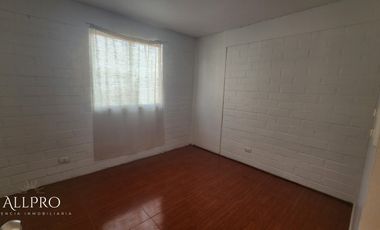 AMPLIO DEPARTAMENTO CON PATIO Y EXCELENTE CONECTIVIDAD 3D 1B