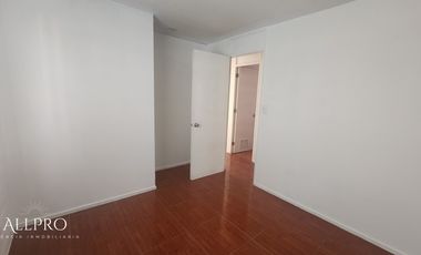 AMPLIO DEPARTAMENTO CON PATIO Y EXCELENTE CONECTIVIDAD 3D 1B