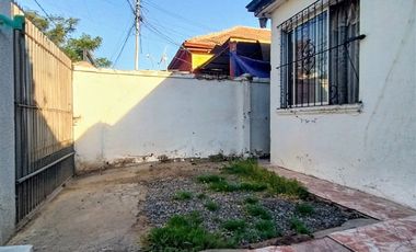 Casa en Venta en General Roca con Los Pamperos, Recoleta