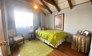 Casa en Venta en AMPLIO JARDÍN CON PISCINA..