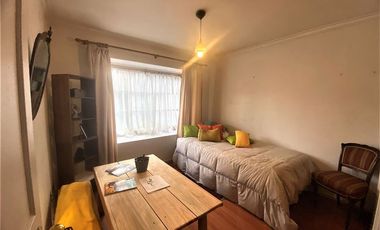 Casa en Venta en AMPLIO JARDÍN CON PISCINA..
