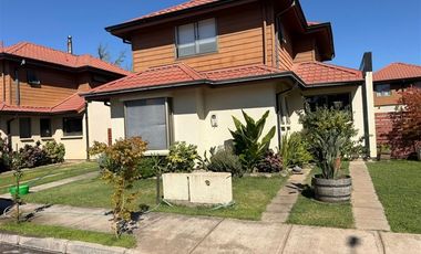 Casa en Venta en CONDOMINIO LOS SARMIENTOS