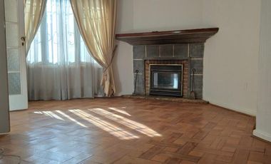 Casa en Venta en CASA SOLIDA EN GRANADOS / QUILPUÉ