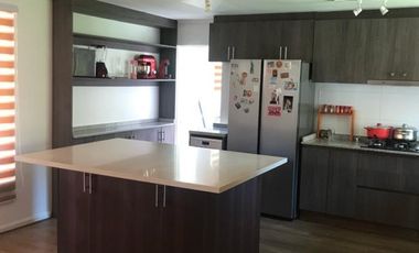 Casa en Arriendo en IMPERDIBLE OPORTUNIDAD DE ARRIENDO CASA ESTILO CHILENA