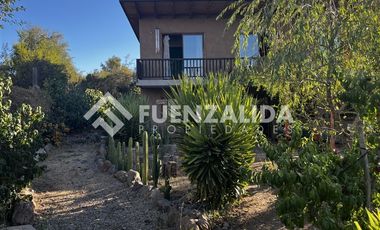 Casa en Arriendo en Camino de luna