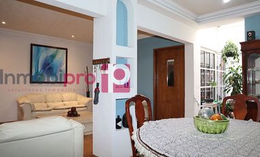 CASA EN VENTA EN CLAVERIA AZCAPOTZALCO