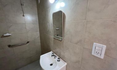 PH de ambiente y medio en alquiler en Villa Dominico sin expensas