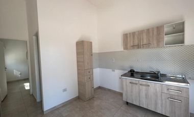 PH de ambiente y medio en alquiler en Villa Dominico sin expensas