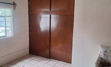 CASA EN VENTA CON GRAN POTENCIAL TERRENO DE 1,634M2