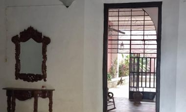 Casa neocolonial en venta, ubicada en Izamal Pueblo Mágico”