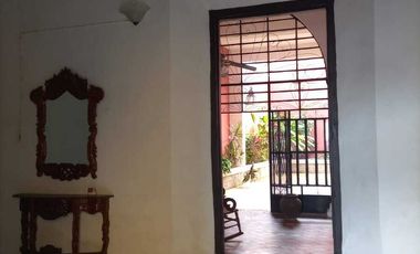 Casa neocolonial en venta, ubicada en Izamal Pueblo Mágico”