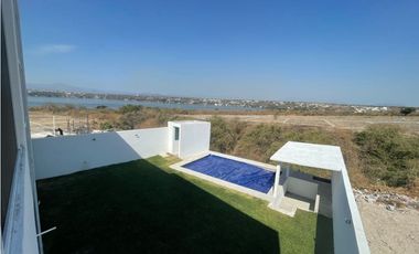 Casa Nueva en Venta en Tequesquitengo Vista al Lago escriturada