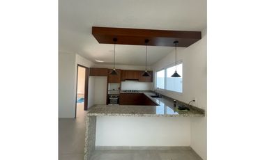 Casa Nueva en Venta en Tequesquitengo Vista al Lago escriturada