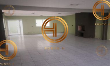 Casa en Venta a 5 min de Plaza Crystal.