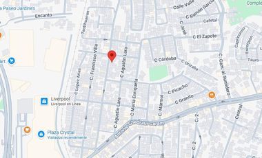 Casa en Venta a 5 min de Plaza Crystal.