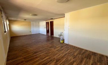 Casa en arriendo c/ estacionamiento en San Francisco de Limache