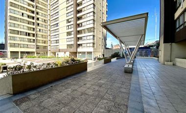 Departamento en Arriendo en A minutos Metro Matta