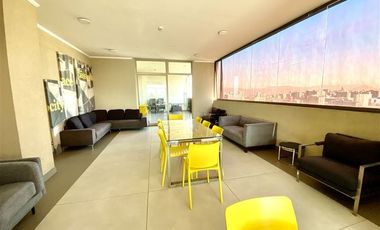 Departamento en Arriendo en A minutos Metro Matta